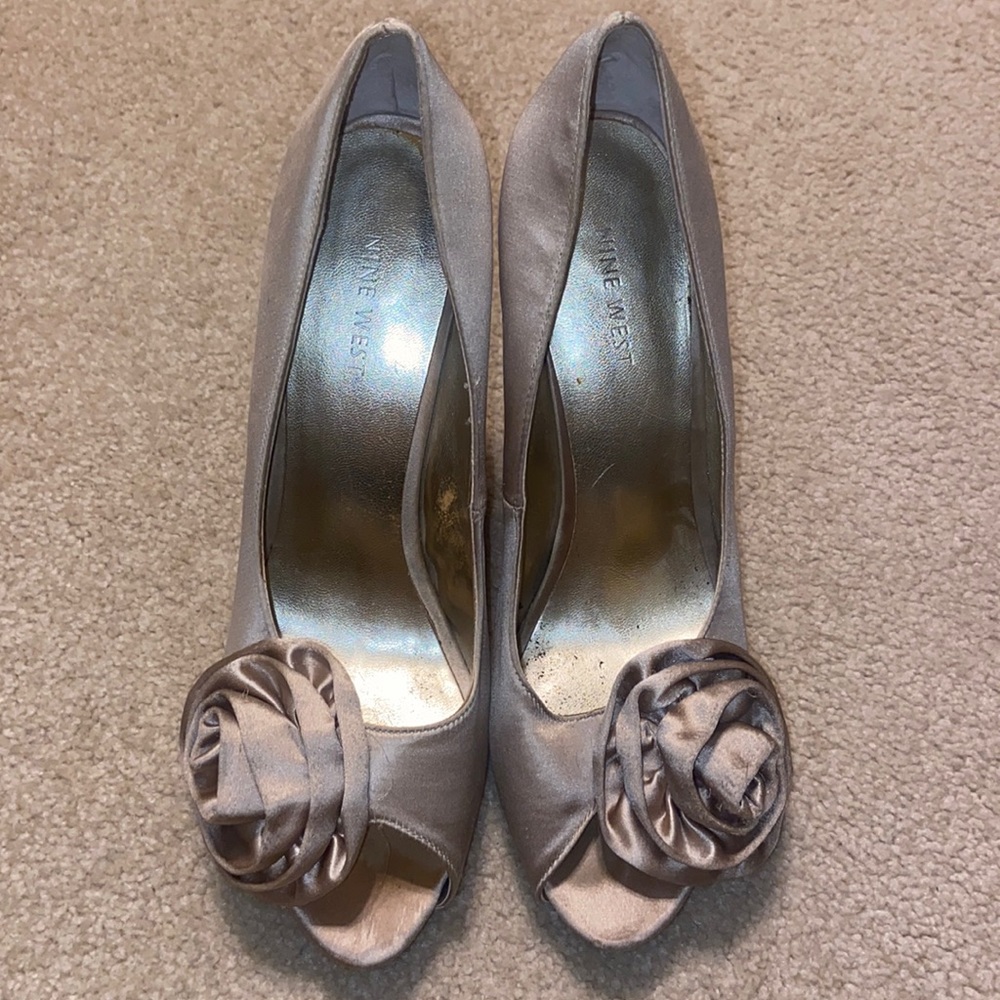Nine West champagne stilettos